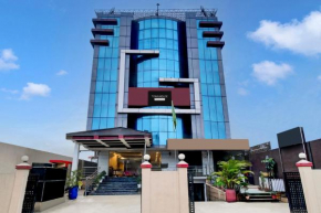 Super Townhouse Hatigaon Near Medicity